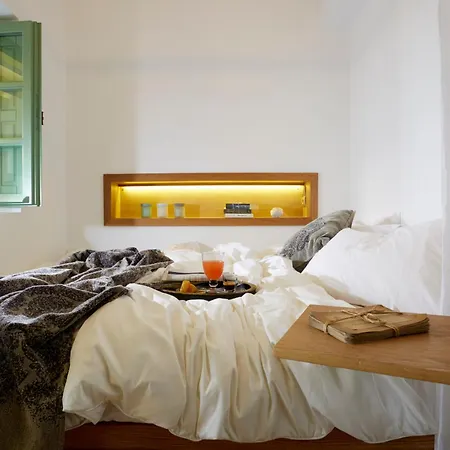 Yellow Orchid Cycladic House *