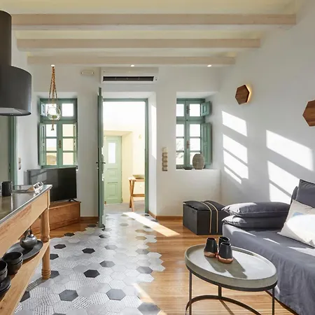 Aparthotel Yellow Orchid Cycladic House *