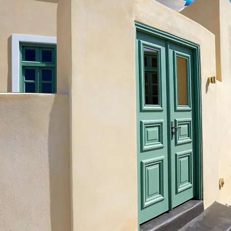Yellow Orchid Cycladic House Aparthotel Pyrgos Kallistis